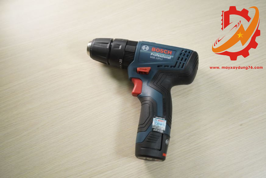 may khoan dong luc Bosch GSB 120Li1